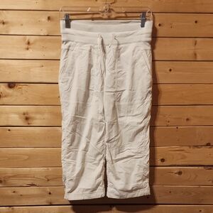 Lululemon Dance Studio Cropped Capri Pants Size 2